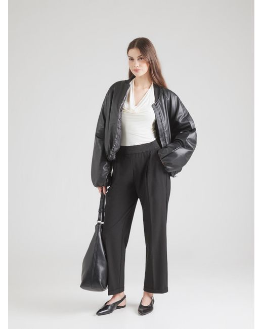 M·a·c Black Hose
