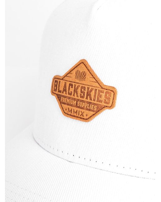 Blackskies Cap Essentials in White für Herren