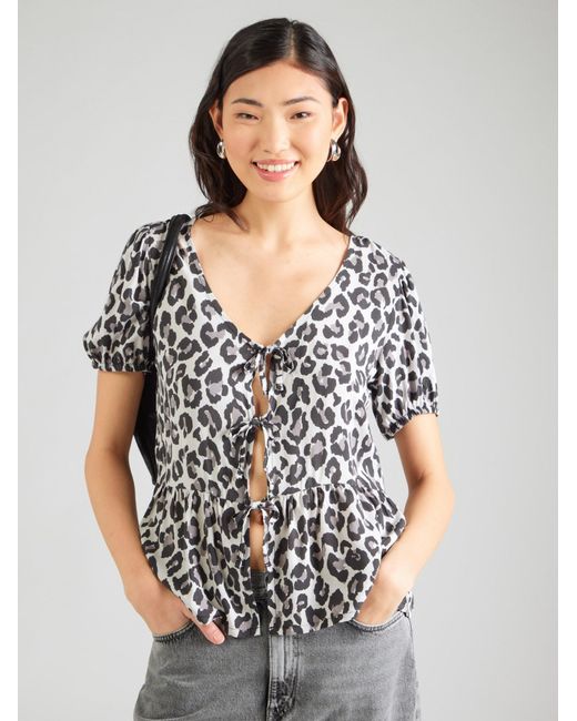 Sublevel Black Bluse