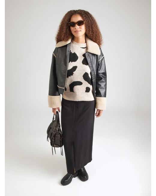 B.Young Black Pullover Minyax