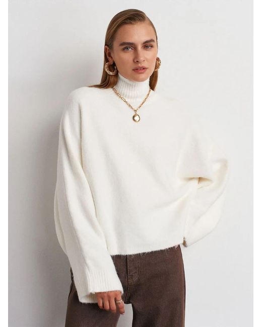 Dilvin White Pullover Pullover