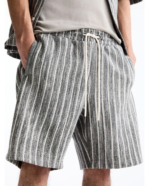 Pull&Bear Shorts in Gray für Herren