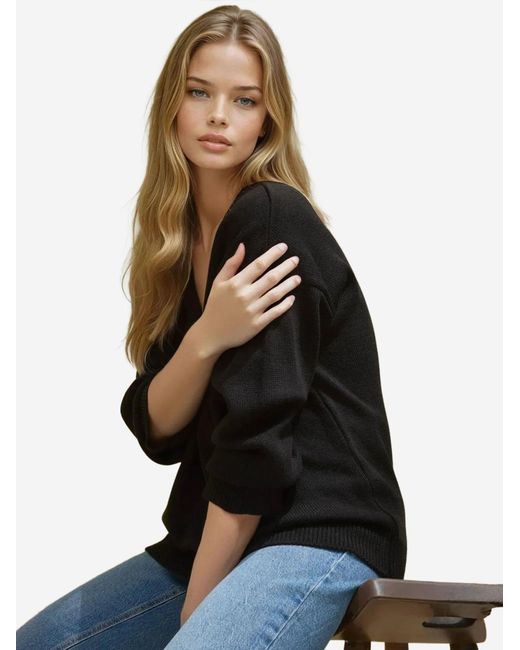 Hiccup Black Pullover