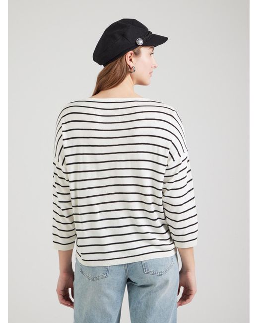QS White Pullover