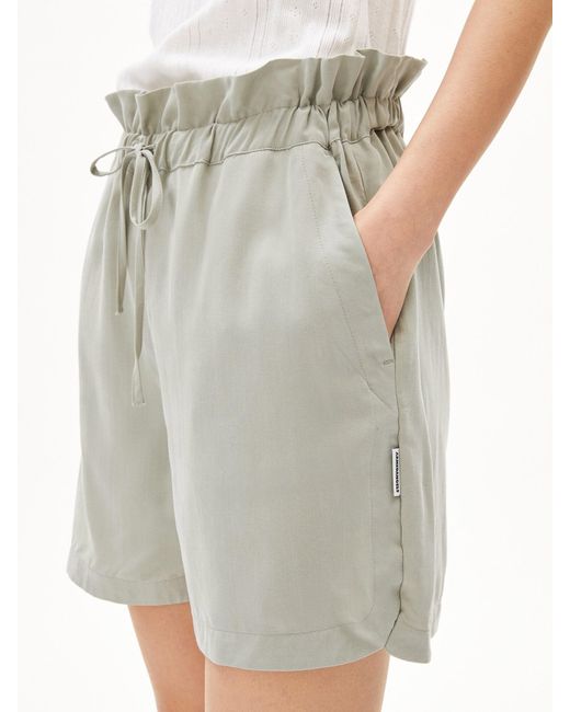 ARMEDANGELS Green Shorts Vaanna Lino