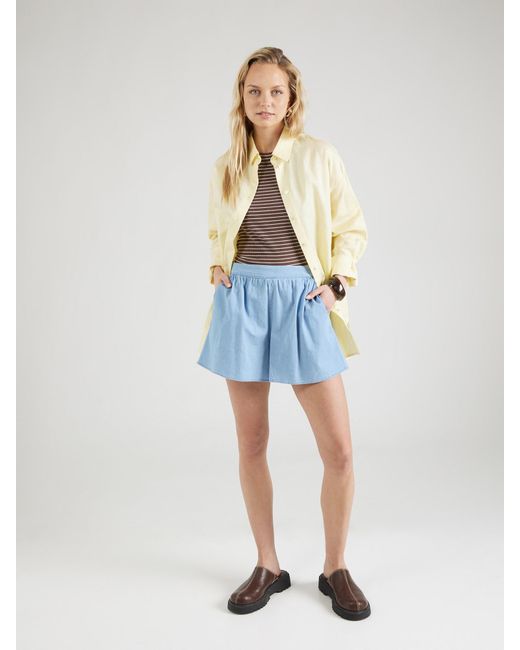 ONLY Blue Shorts 'Onlnova Azure Yasmin'