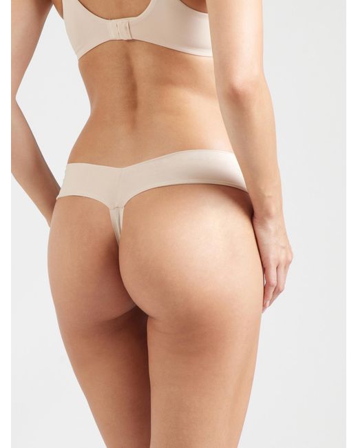 Triumph Natural String