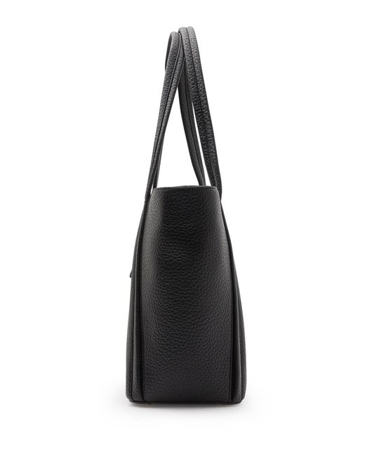 L. CREDI Black Schultertasche Orisha