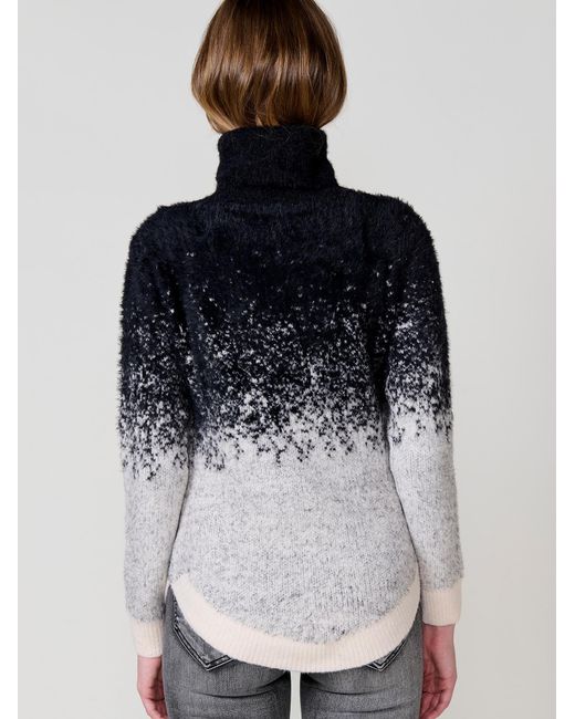 Koröshi Blue Pullover