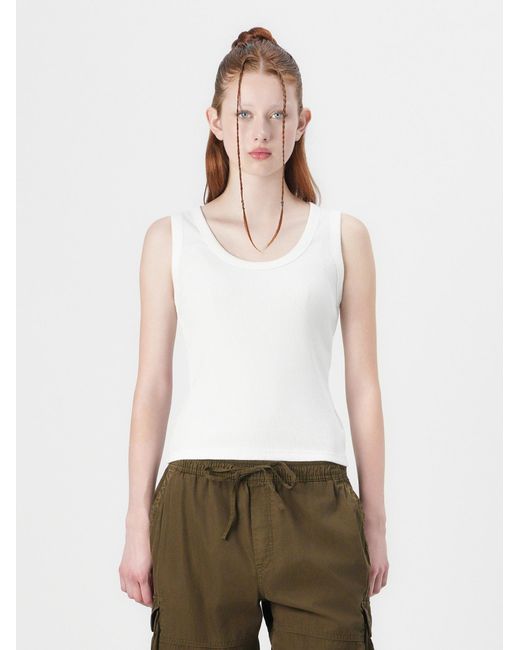 Gap White Top