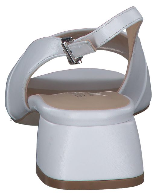 Peter Kaiser White Slingpumps