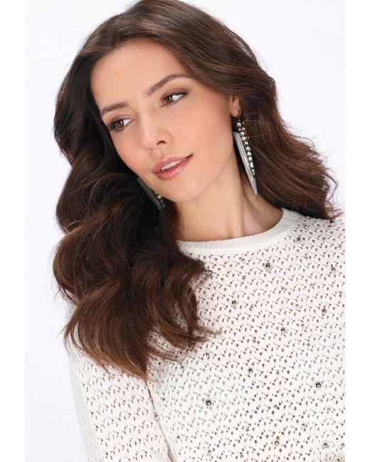 faina White Pullover Festive