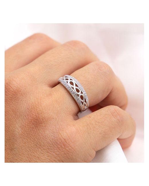 Zeeme White Ring