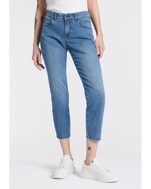 M·a·c Blue Jeans
