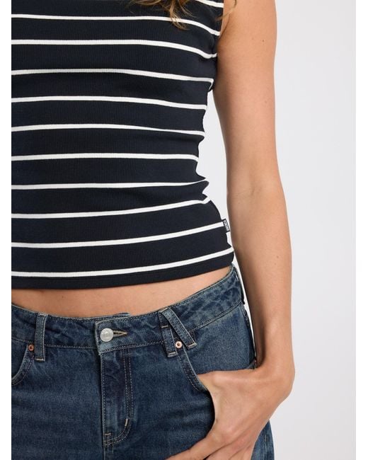 America Today Black Top