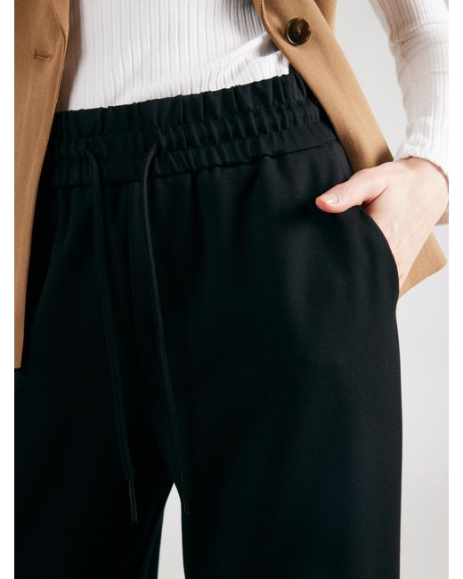 ONLY Black Hose 'Onlpoptrash Tadia'