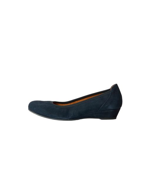 Gabor Blue Pumps