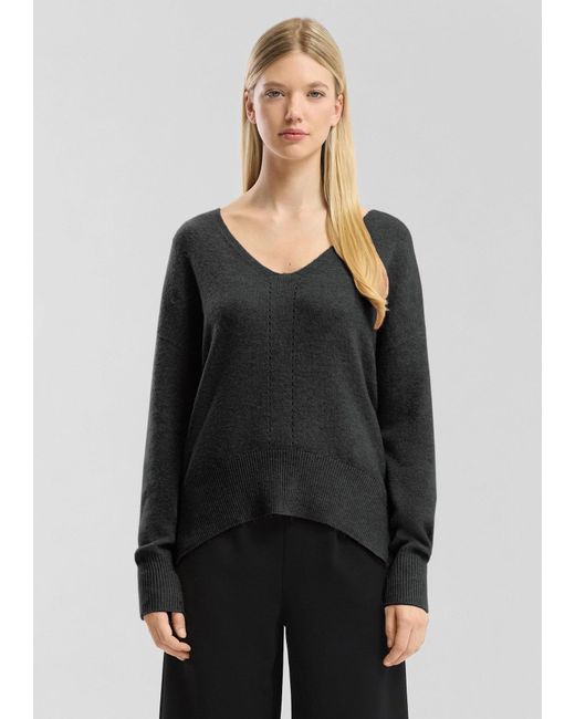 QS Black Pullover