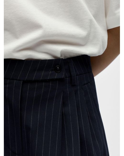 Object Blue Hose