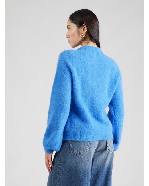 Noella Blue Pullover Kae