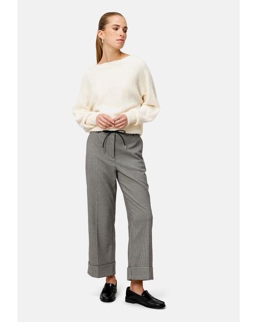 Zero White Strickpullover Mit U-Boot Ausschnitt