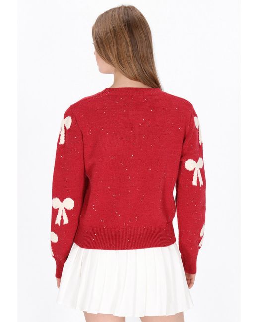 myMo Red Pullover