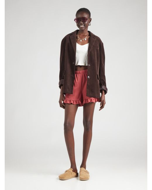 Vero Moda Red Shorts 'Vmanina'