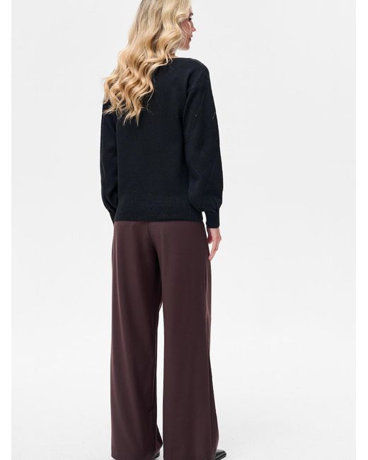 Blue Shadow Black Pullover