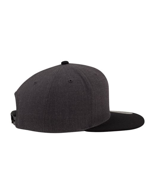 Flexfit Black Cap