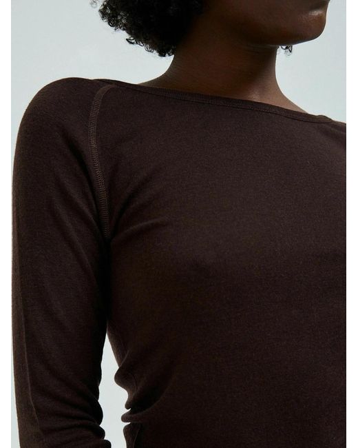 Seamless Basic Black T-Shirt Jade