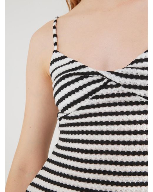 Studio Select White Kleid