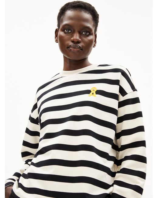 ARMEDANGELS White Sweatshirt Frankaa