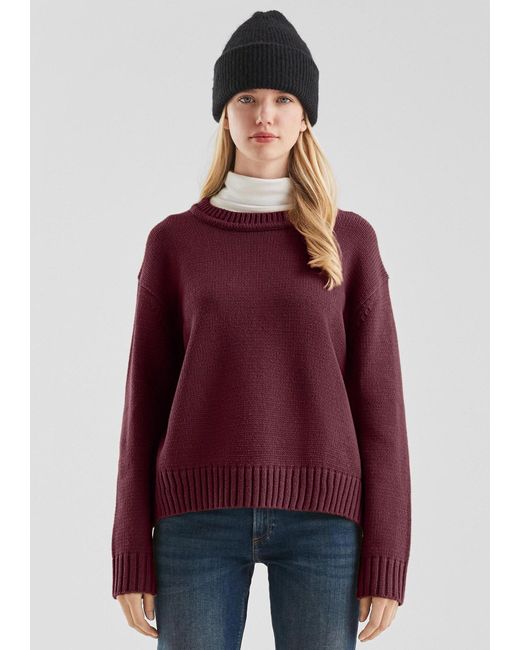 QS Purple Pullover