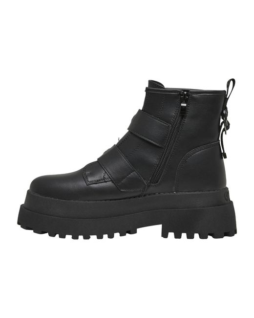 Buffalo Black Boots Pluto