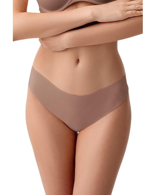 C&City Gray String