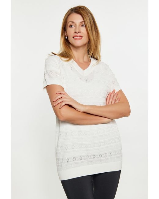 Usha White Pullover