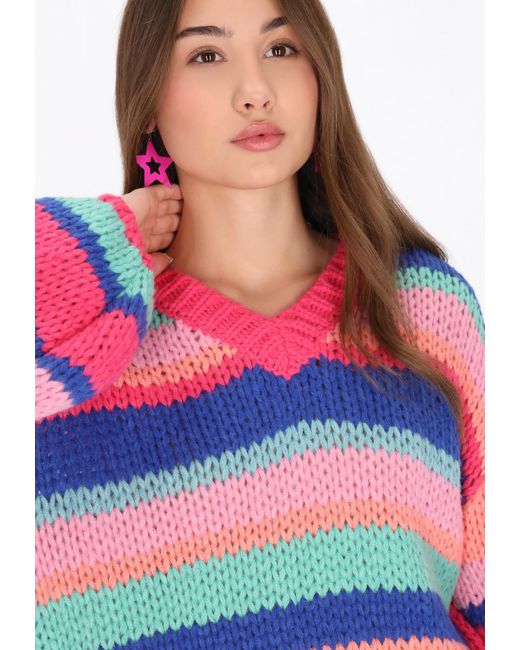 myMo Red Pullover