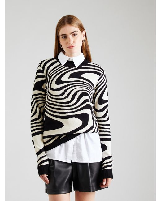 Object Black Pullover Ray
