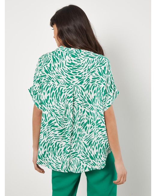 Apricot Green Bluse