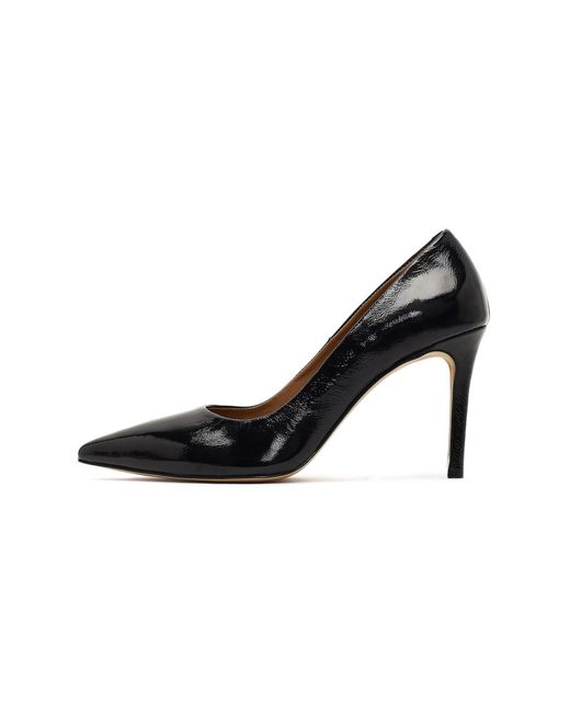 Derimod Black Pumps
