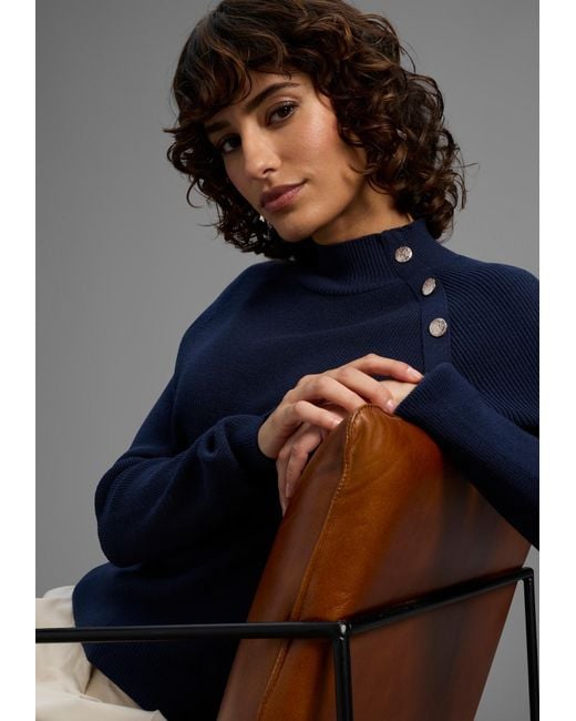 Laura Scott Blue Pullover