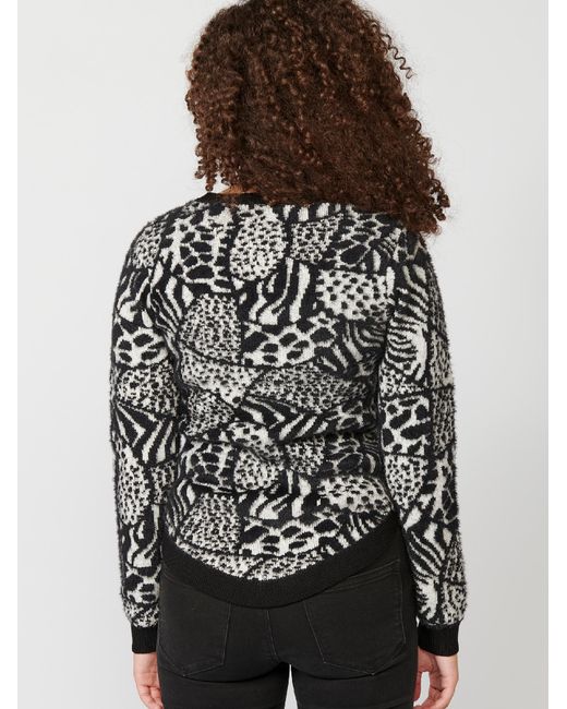 Koröshi Black Pullover