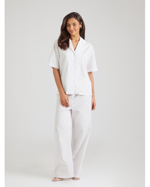 millane White Bluse