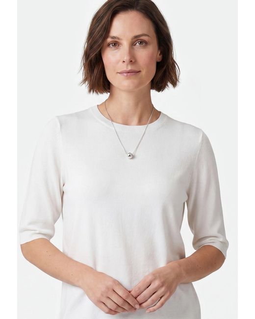 Usha White Pullover