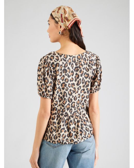 Sublevel White Bluse