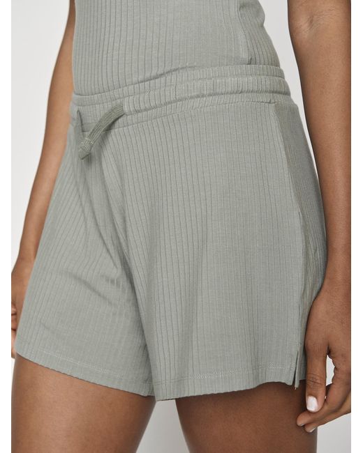 GreenBomb Gray Hose Reign Basic