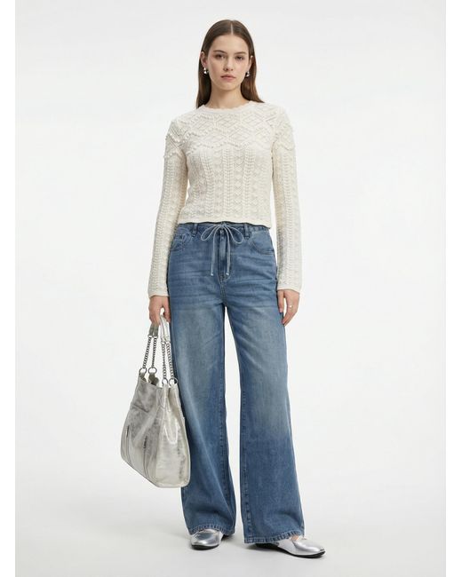 Studio Select White Pullover Promise