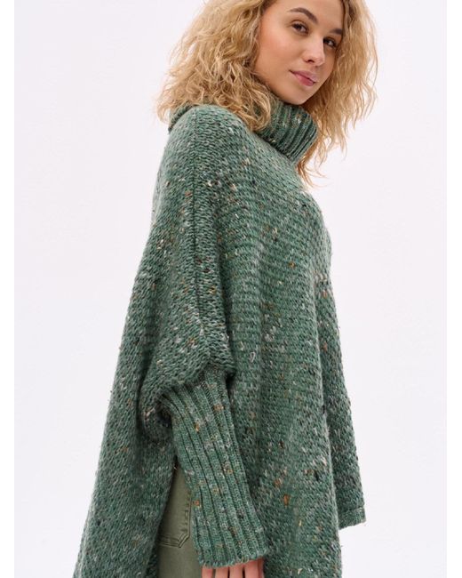 Blue Shadow Green Pullover