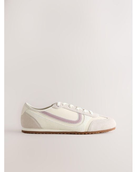 Self White Sneaker
