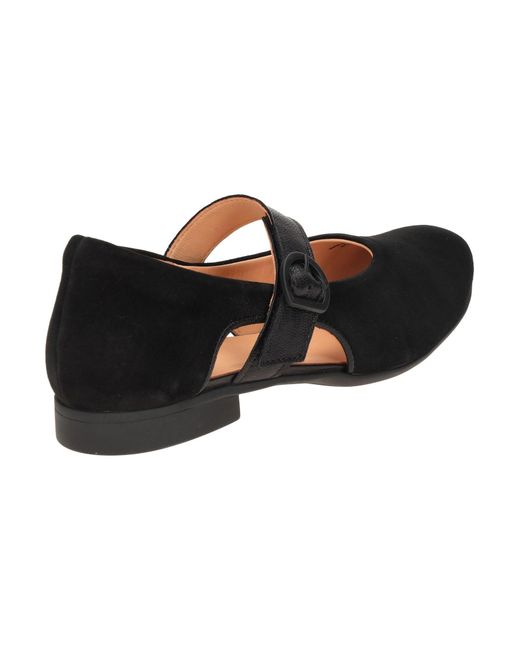 Think! Black Ballerina Guad2